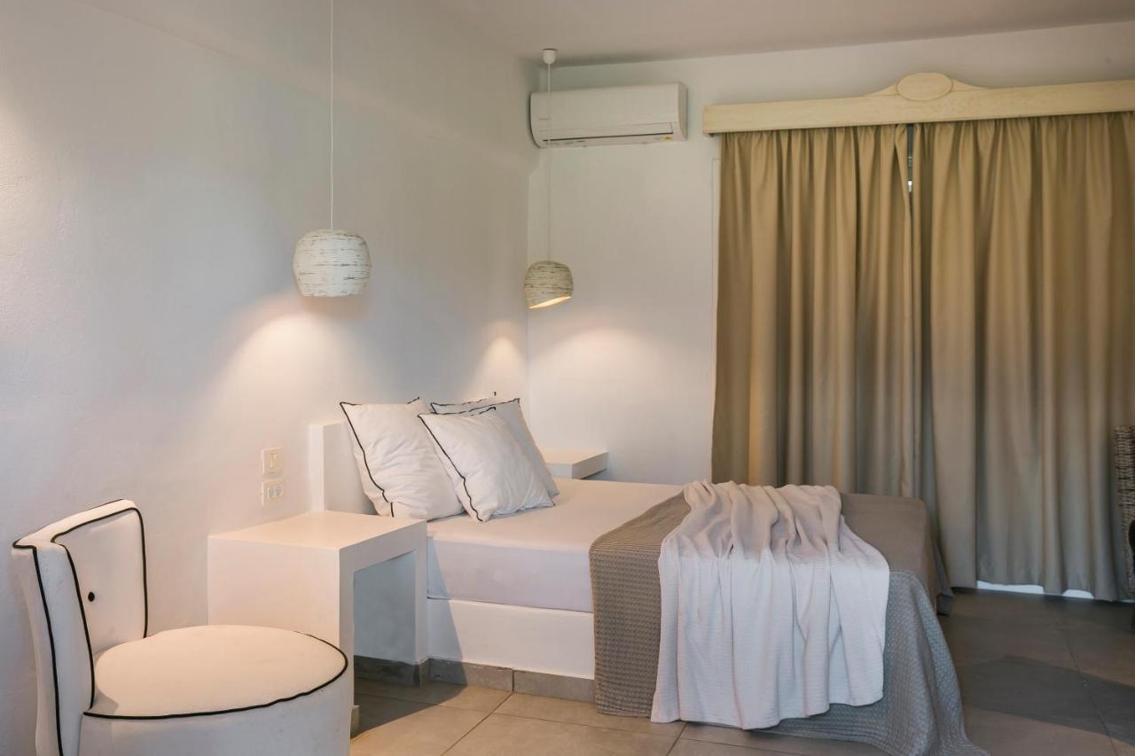 Blue Horizon Hotel Σβορωνάτα Εξωτερικό φωτογραφία