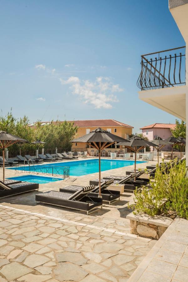 Blue Horizon Hotel Σβορωνάτα Εξωτερικό φωτογραφία